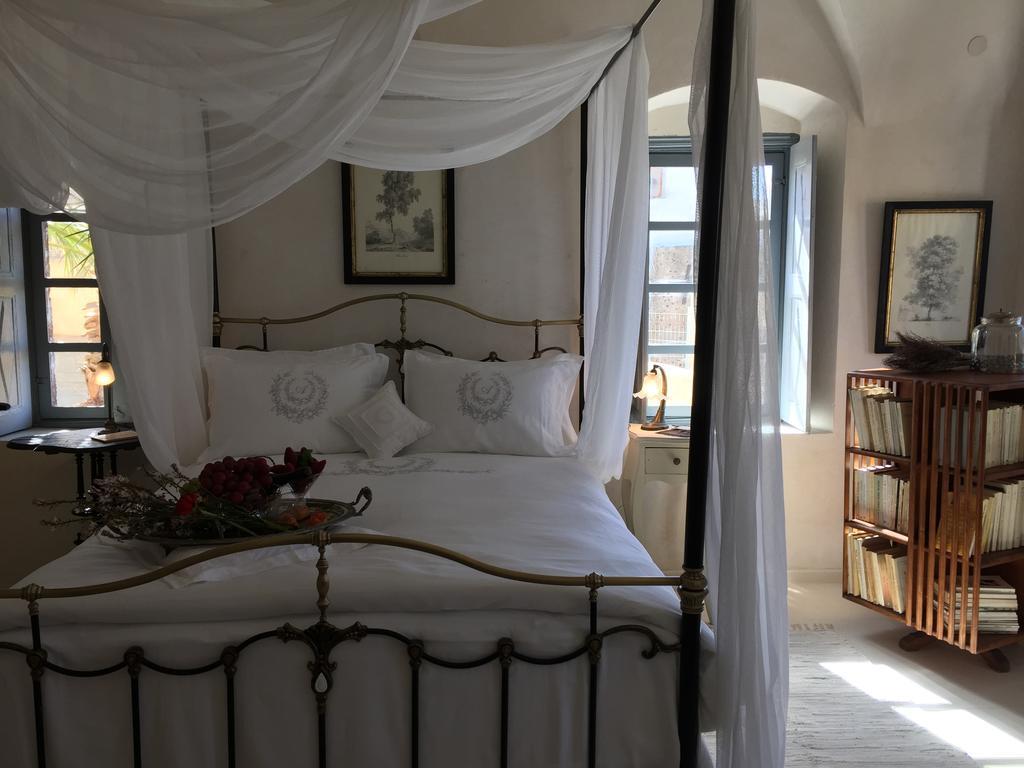 Oia Unique Homes By K&K Ngoại thất bức ảnh